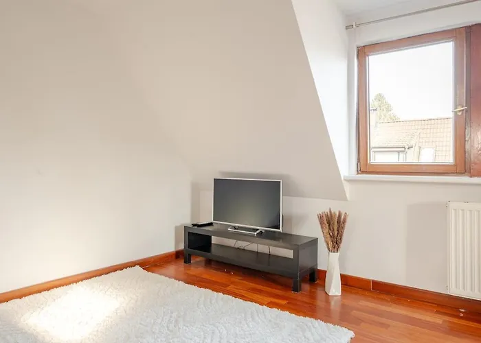 Apartment Familien Oase Mit Jacuzzi Und Garten
