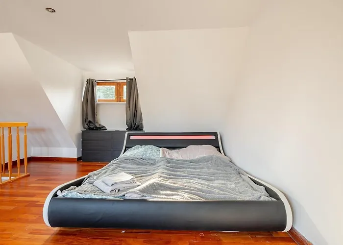 Familien Oase Mit Jacuzzi Und Garten Apartment Hamburg