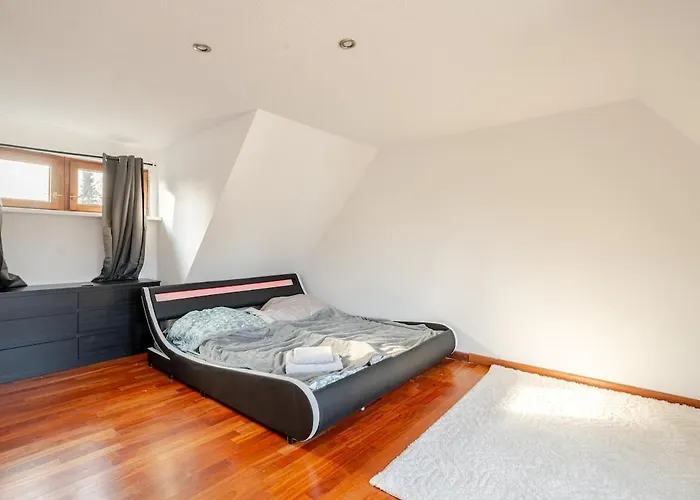 Apartment Familien Oase Mit Jacuzzi Und Garten Hamburg