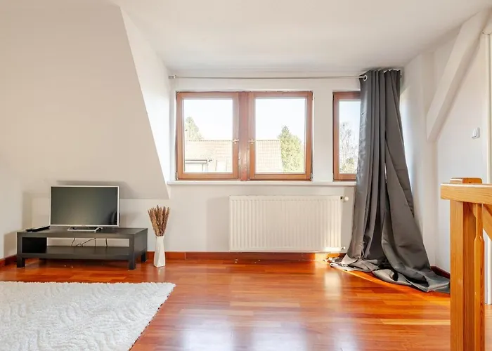 Familien Oase Mit Jacuzzi Und Garten * Hamburg